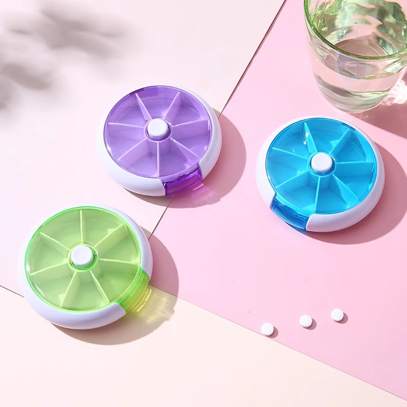 Cocktail Shaker Set - علبة حبوب دوارة محمولة بتصميم عشوائي