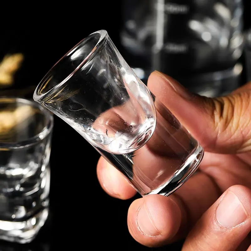 Wine Vodka Beer - كؤوس زجاجية شفافة للباجيوجو والفودكا والسكوتش