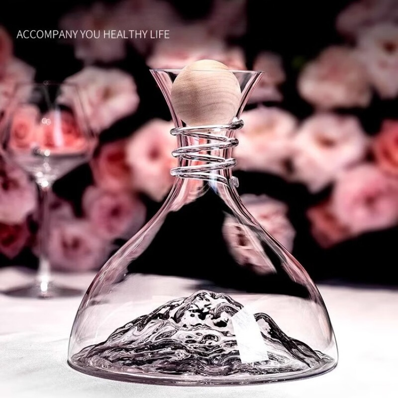 مجموعة كؤوس نبيذ على شكل جبل ج - مراجعة Decanter Aerator Set وسعره