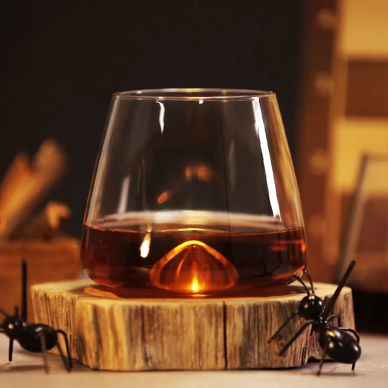 كأس ويسكي جديد بقاعدة مقعرة لت - مراجعة Wine Xo وسعره