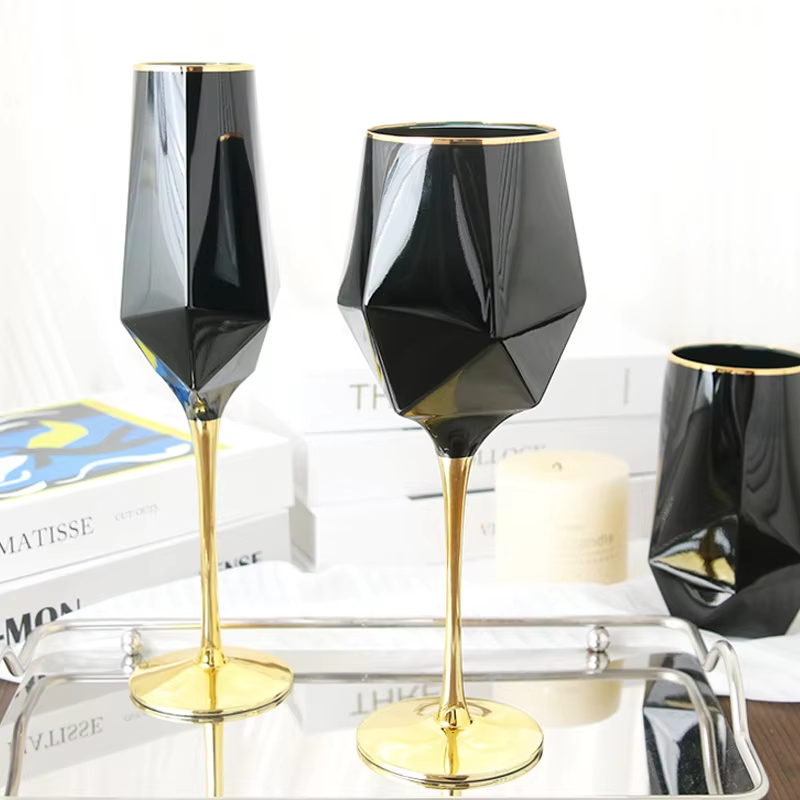 كأس للنبيذ بحافة ذهبية كريستال - مراجعة Wine Beer Champagne وسعره
