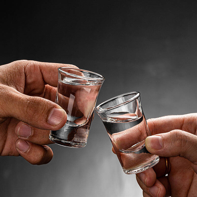 كؤوس زجاجية شفافة للباجيوجو وا - مراجعة Wine Vodka Beer وسعره