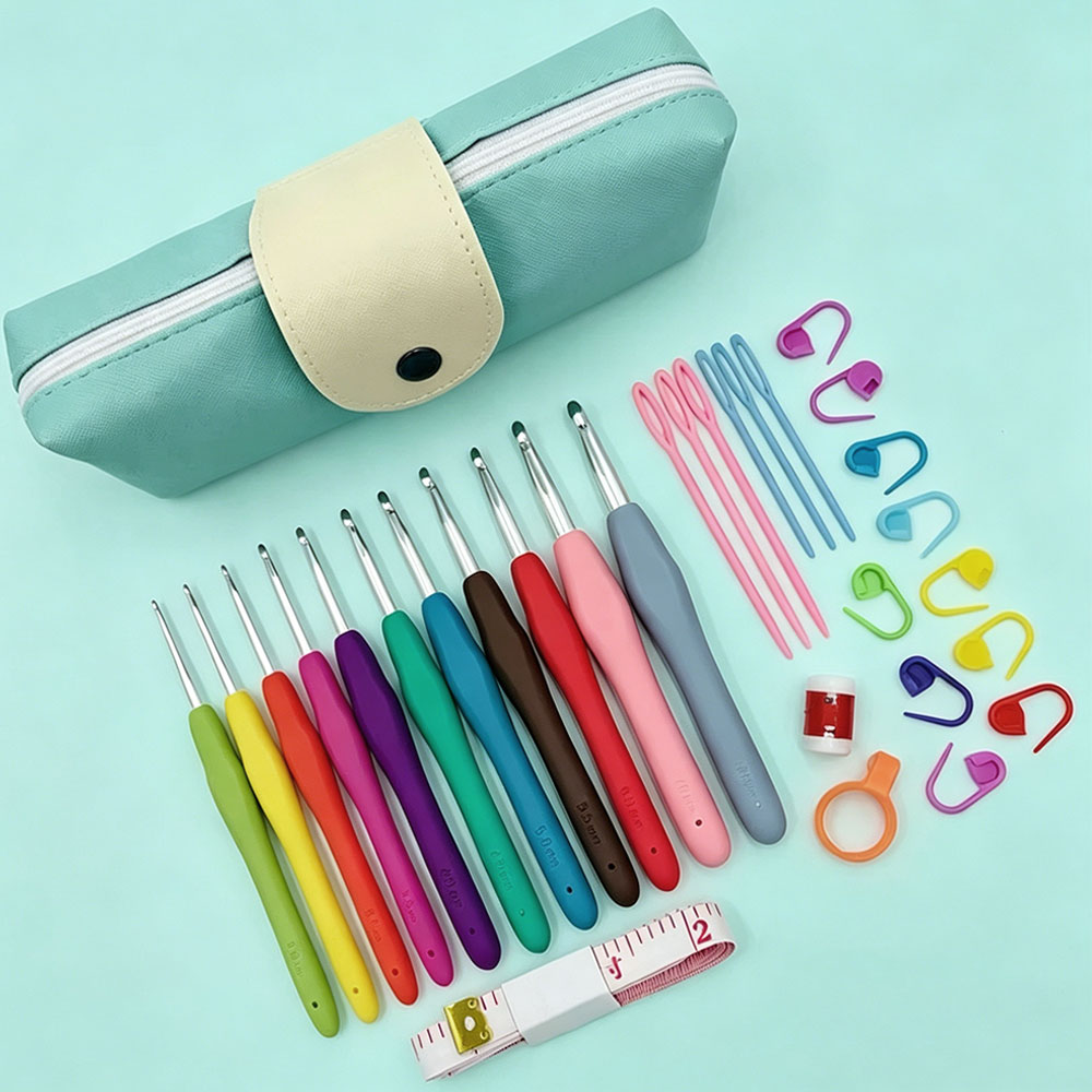 مجموعة من 37 قطعة من إبر الكرو - مراجعة Cocktail Shaker Set وسعره