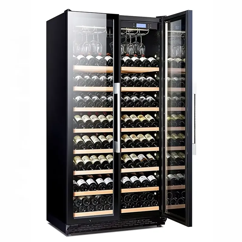 ثلاجة نبيذ كبيرة السعة 735 لتر - مراجعة Wine Beer Cooler Direct وسعره